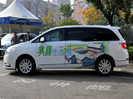 龙州户外车贴喷绘如何保持效果?